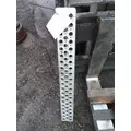KENWORTH T880 TANK STEP thumbnail 1