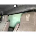 Kenworth T300 Back Glass thumbnail 1