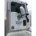 Kenworth T600B Door Assembly, Front thumbnail 1