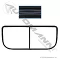 Kenworth T600 Windshield Glass thumbnail 1