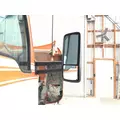 Kenworth T680 Door Mirror thumbnail 1