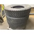 Kenworth T680 Tires thumbnail 1