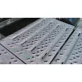MACK ANTHEM DECK (CATWALK) STEP thumbnail 1