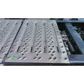 MACK ANTHEM DECK (CATWALK) STEP thumbnail 1