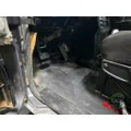 MACK CH 613 Cab thumbnail 10