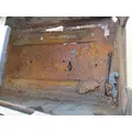 MACK CH613 BATTERY BOX thumbnail 2