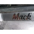 MACK CH613 CAB thumbnail 17