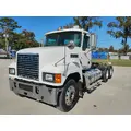 MACK CH613 Complete Vehicle thumbnail 1
