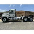 MACK CHU613 Vehicle For Sale thumbnail 2