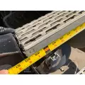 MACK CL713 Step thumbnail 3