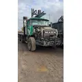 MACK CT813 Complete Vehicle thumbnail 1