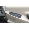 MACK CX 2004-2005 DOOR ASSEMBLY, FRONT thumbnail 3