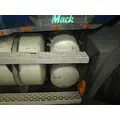 MACK CX613 VISION Air Tank thumbnail 1