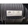 MACK CXN613 AIR CLEANER thumbnail 3