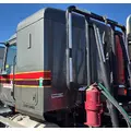 MACK CXN613 CAB thumbnail 2