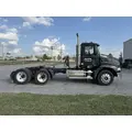 MACK CXN613 Complete Vehicle thumbnail 4