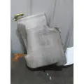 MACK CXP612 WINDSHIELD WASHER RESERVOIR thumbnail 3