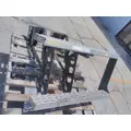 MACK CXP613 CAB STEP thumbnail 1