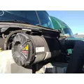 MACK CXU612 AIR CLEANER thumbnail 1