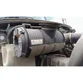 MACK CXU612 AIR CLEANER thumbnail 1