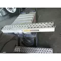 MACK CXU612 BATTERY BOX thumbnail 1