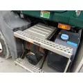 MACK CXU612 BATTERY BOX thumbnail 1