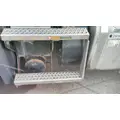 MACK CXU612 CAB STEP thumbnail 1