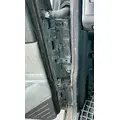 MACK CXU612 Door Assembly, Front thumbnail 4