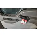 MACK CXU612 Door Assembly, Front thumbnail 3