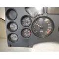 MACK CXU612 GAUGE CLUSTER thumbnail 2