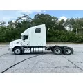 MACK CXU613 Pinnacle Complete Vehicle thumbnail 1