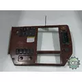 MACK CXU613 8811 instrument panel thumbnail 1