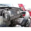 MACK CXU613 AIR CLEANER thumbnail 1