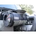 MACK CXU613 AIR CLEANER thumbnail 1