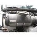 MACK CXU613 AIR CLEANER thumbnail 1