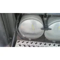 MACK CXU613 AIR TANK thumbnail 1