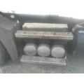 MACK CXU613 BATTERY BOX thumbnail 1