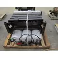 MACK CXU613 BATTERY BOX thumbnail 3