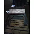 MACK CXU613 CAB STEP thumbnail 7