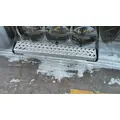 MACK CXU613 CAB STEP thumbnail 1