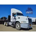 MACK CXU613 Complete Vehicle thumbnail 3