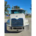 MACK CXU613 Complete Vehicle thumbnail 2