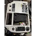 MACK CXU613 Dash Panel thumbnail 1