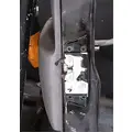 MACK CXU613 Door Assembly, Front thumbnail 9