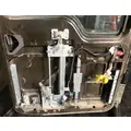 MACK CXU613 Door Assembly, Front thumbnail 3