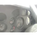 MACK CXU613 GAUGE CLUSTER thumbnail 2