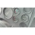MACK CXU613 GAUGE CLUSTER thumbnail 3