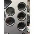 MACK CXU613 Instrument Cluster thumbnail 2