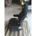 MACK CXU613 SEAT, FRONT thumbnail 4