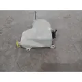 MACK CXU613 WINDSHIELD WASHER RESERVOIR thumbnail 3